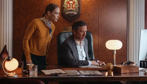 Андрей Мерзликин столкнется с ИИ в сериале "ИИнга" Андрей Мерзликин столкнется с ИИ в сериале "ИИнга"