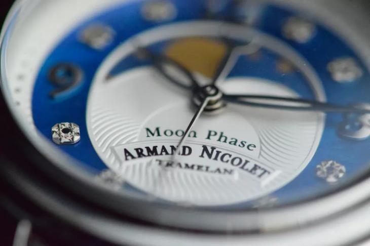 Armand Nicolet представил культовую коллекцию M03 Armand Nicolet представил культовую коллекцию M03