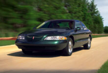 Photo of Пять метров двухдверной роскоши: как появилось купе Lincoln Mark VIII и чем оно уникально